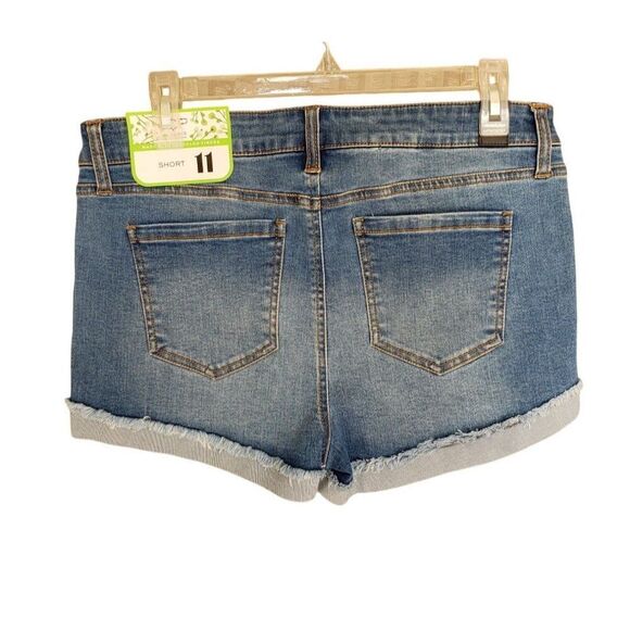 CP Jeans Juniors Denim Shorts Size 11 Shorty Y2K Distressed Frayed Urban Boho - Picture 2 of 5
